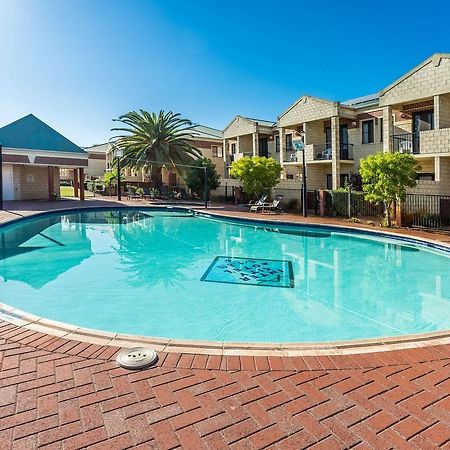 Country Comfort Perth Exterior foto